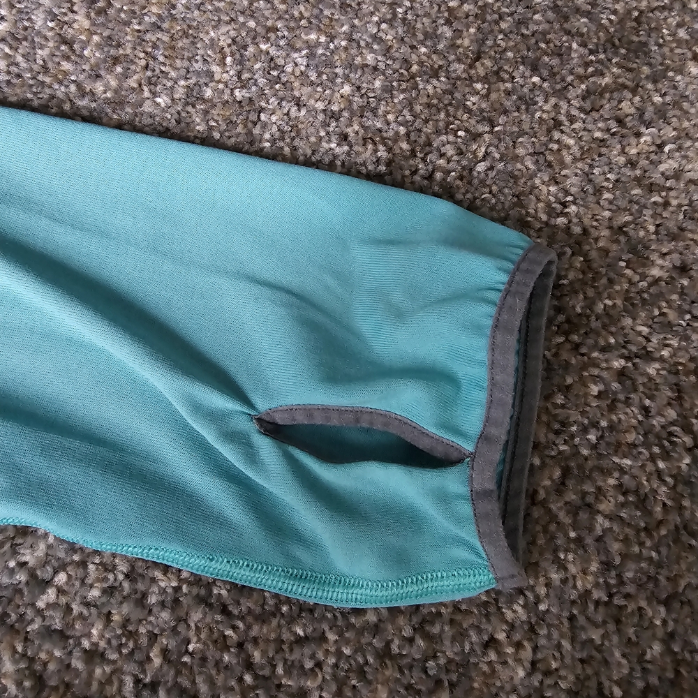 Patagonia Men's Teal Long Sleeve Shirt - Picture 3 of 5